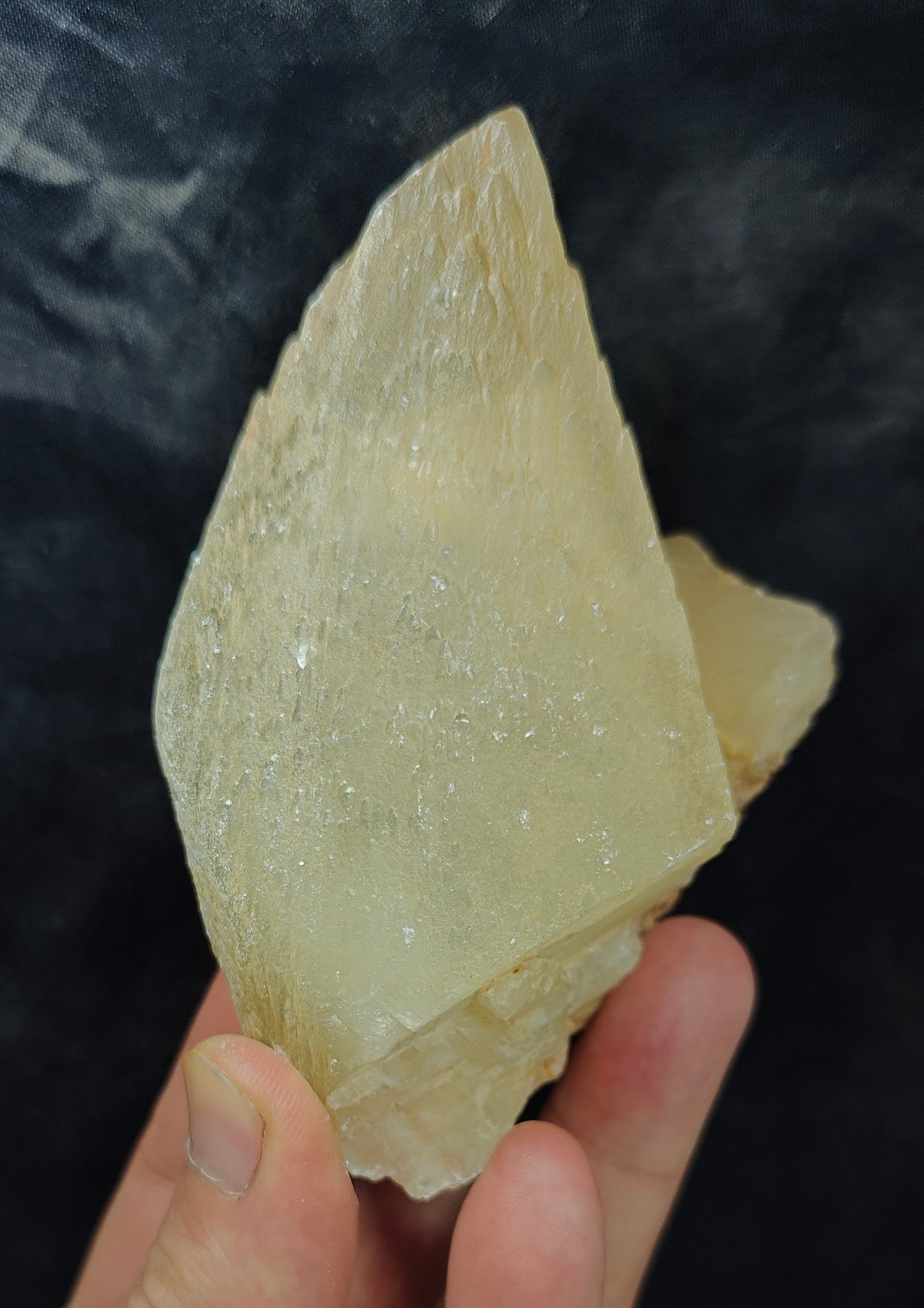 Natural Dogteeth calcite crystal 419 grams