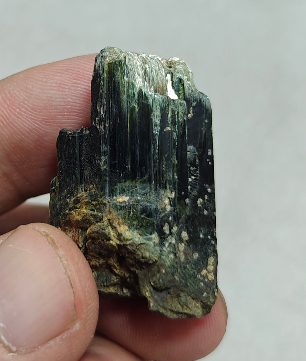 Natural aegirine crystal 18g