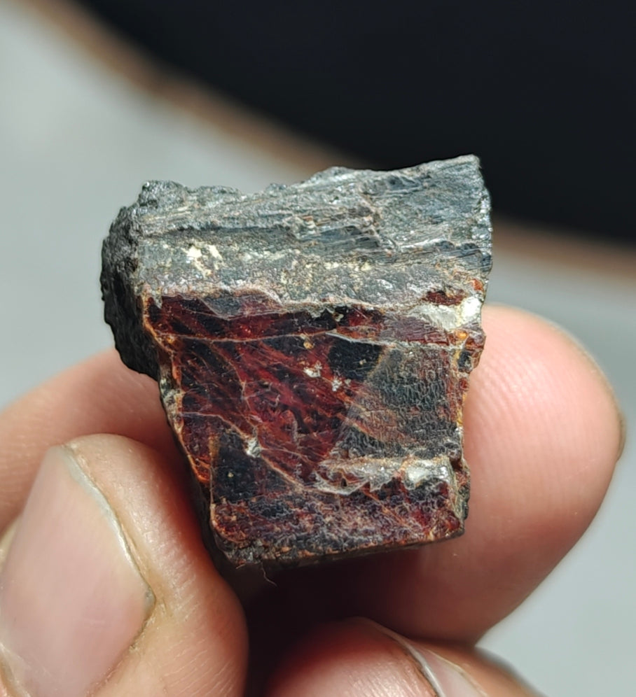 Natural mangano rare tantalite 29 grams