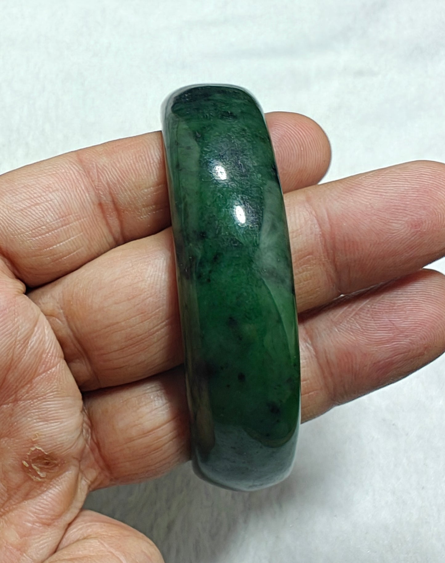 70 mm Size natural nephrite Bangle