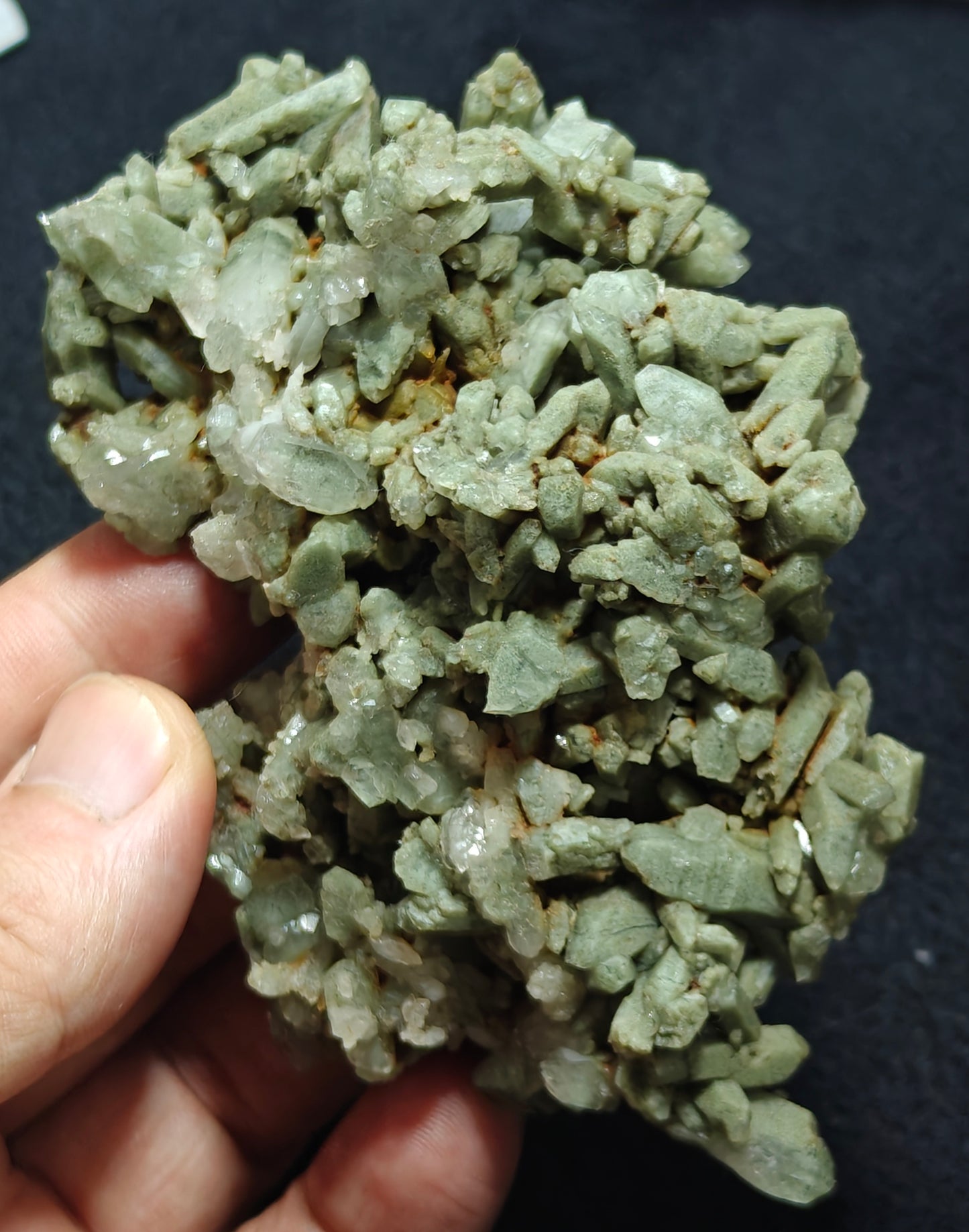 Chlorite Quartz crystals cluster 224 grams