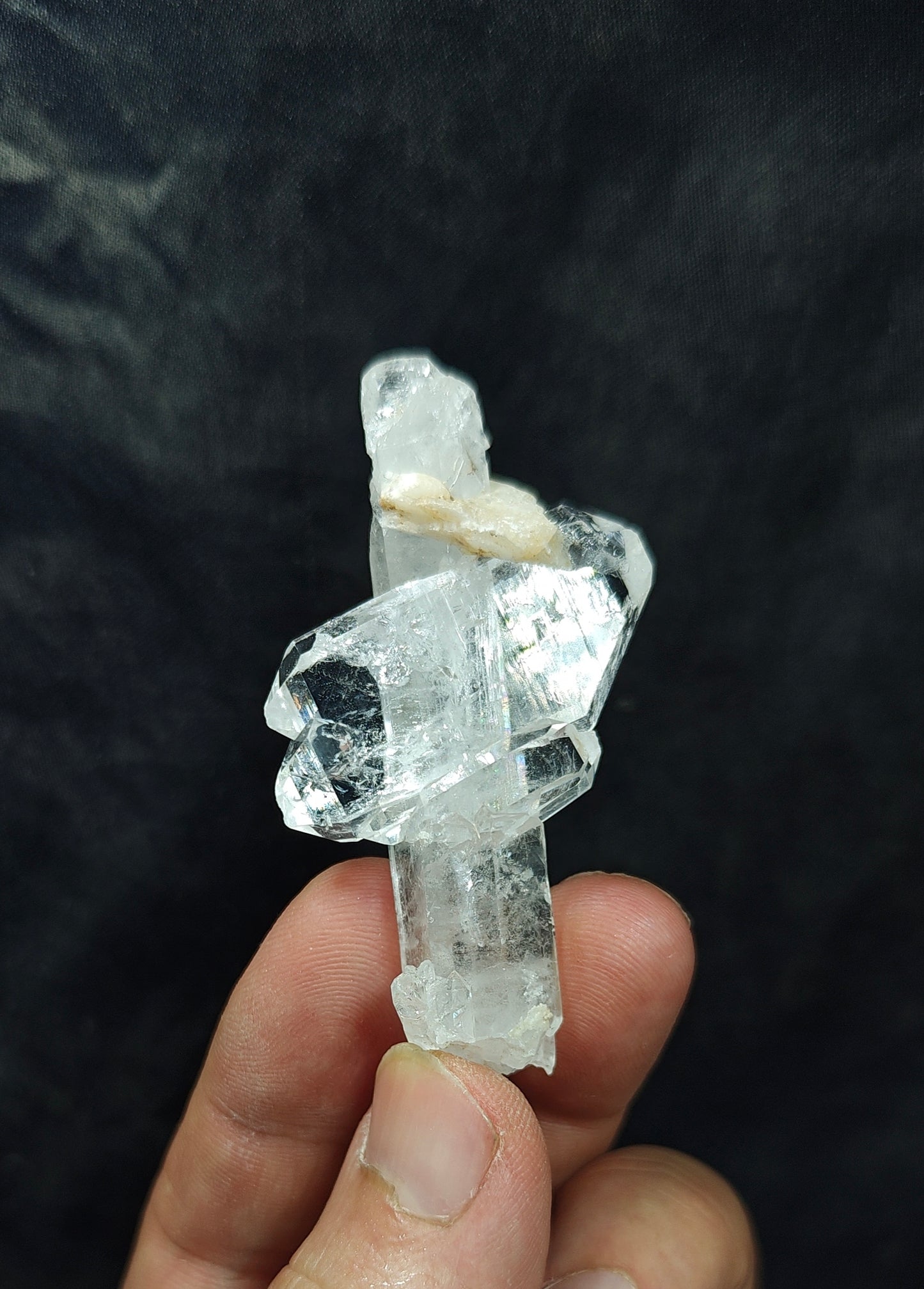 Natural Cross Formation Quartz Crystal 28 grams