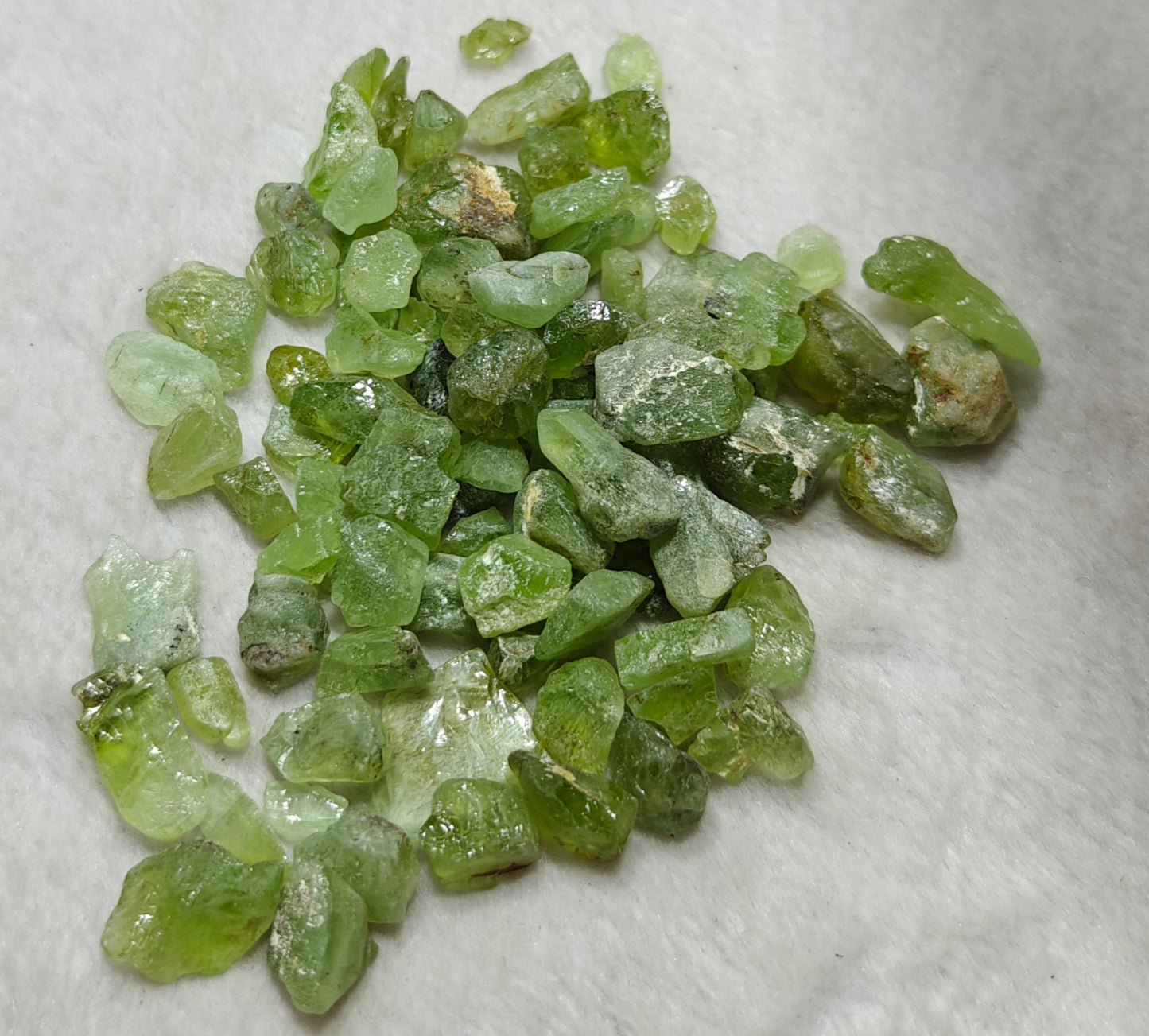 75 grams Natural peridot