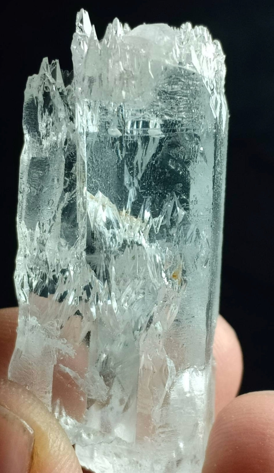 Etched Aquamarine Crystal 45mm in length weight 24 grams