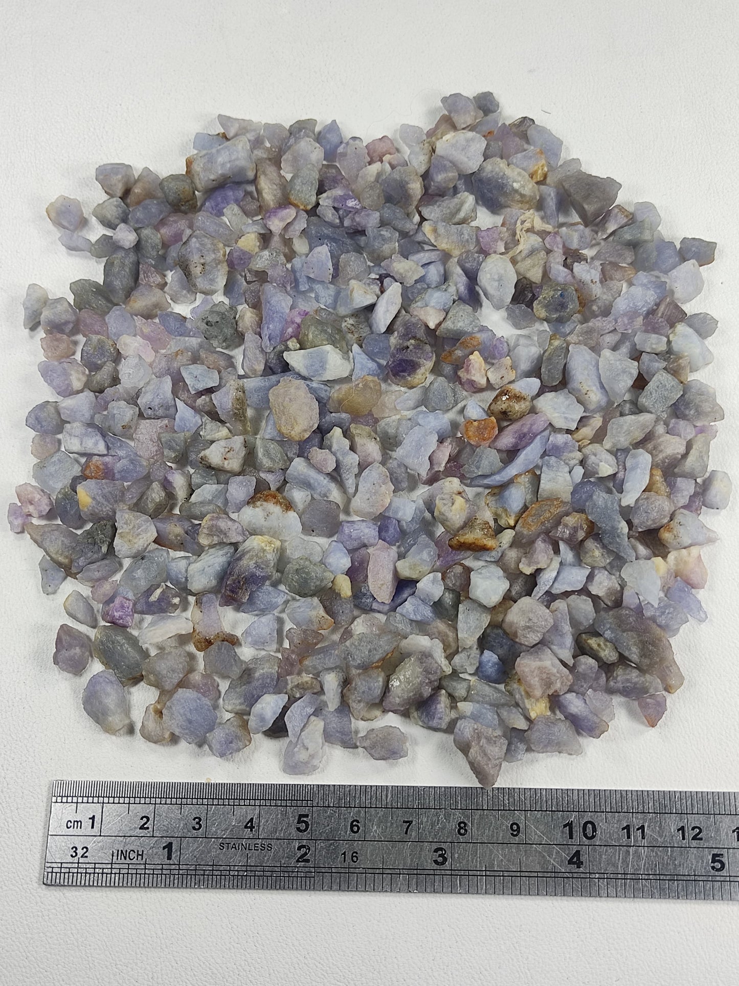 Fluorescent Hackmanite collection 120 grams