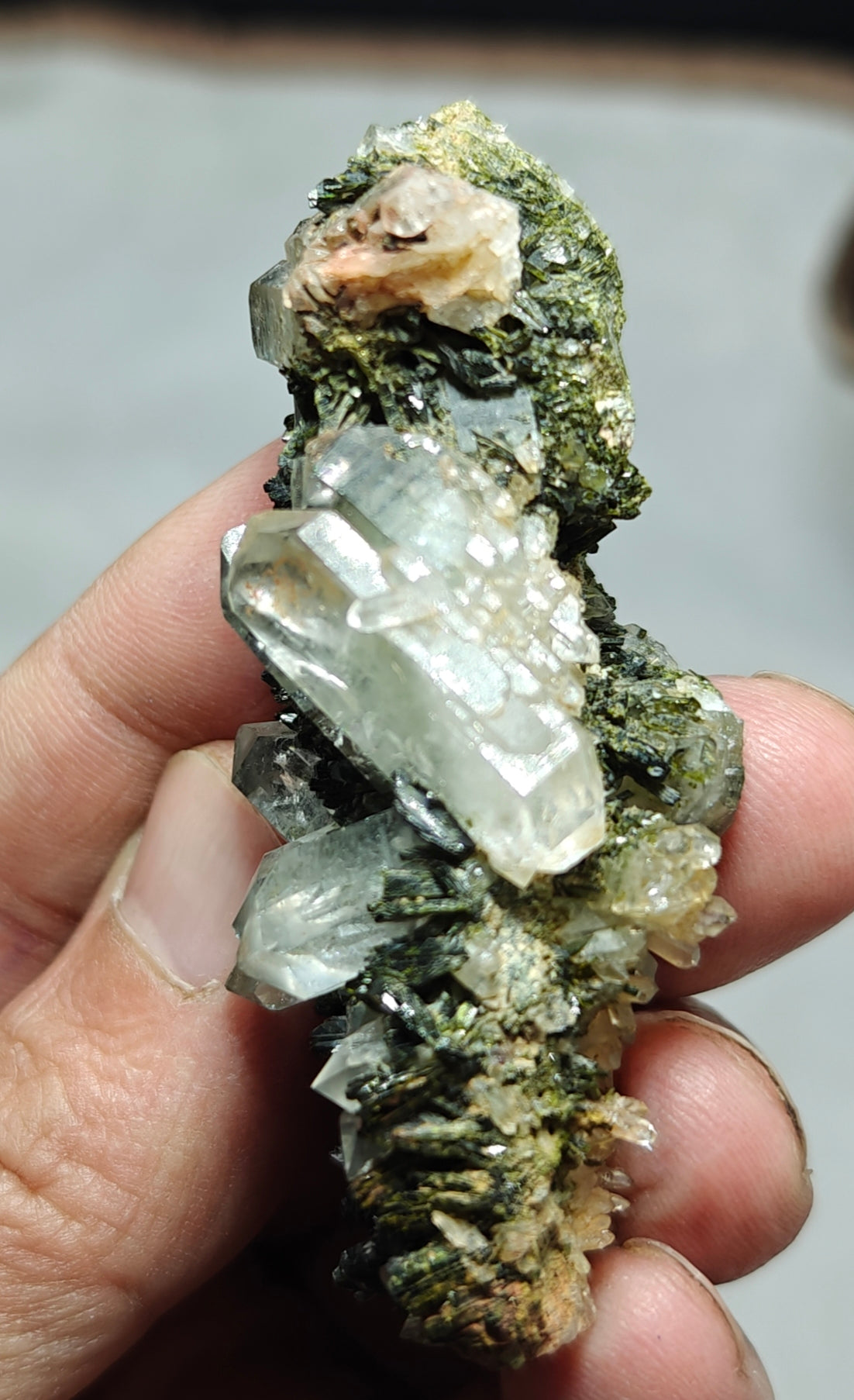 quartz and Epidote cluster with beautiful terminations 54 grams