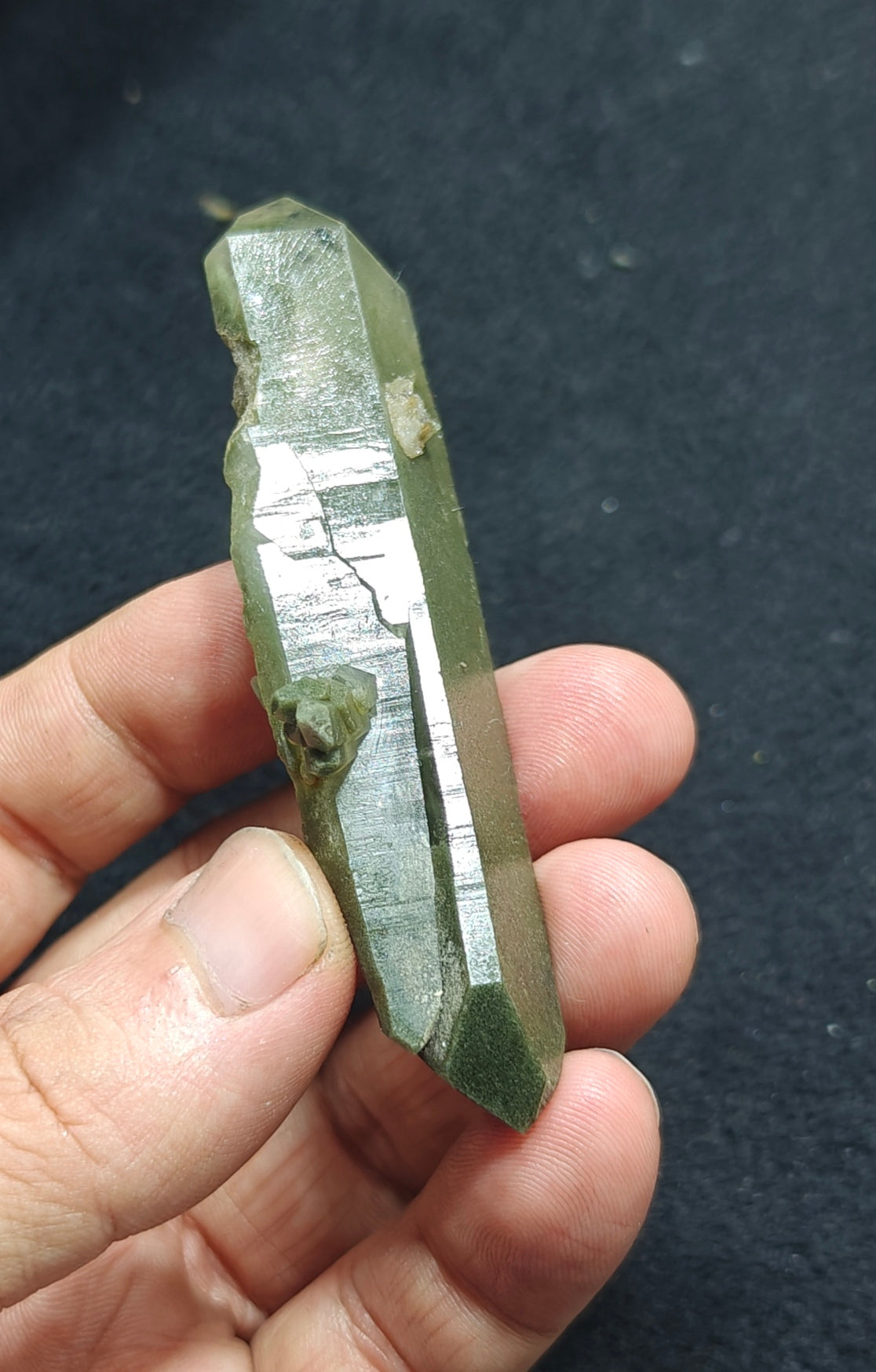 Natural Chlorite Quartz 51 gram