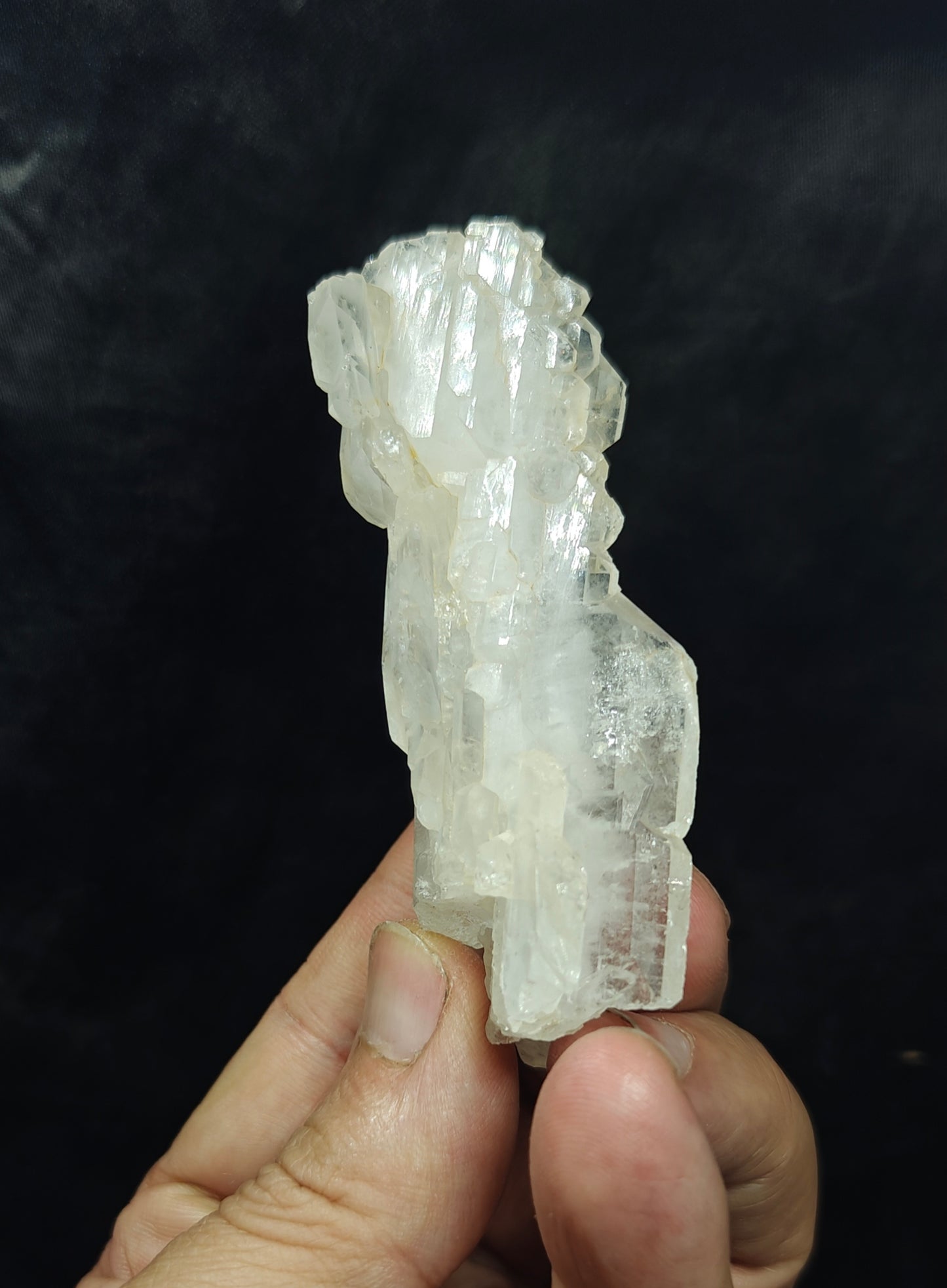 Faden Quartz crystal 72 grams