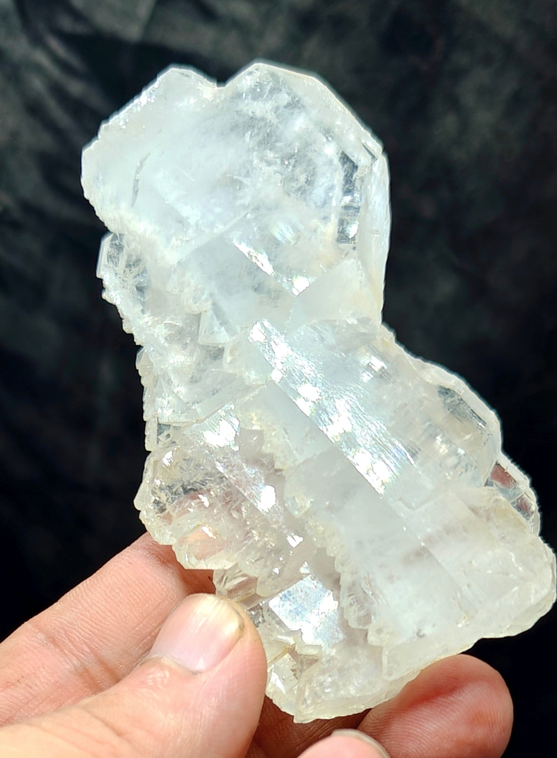 Single beautiful terminated Faden Quartz crystals specimen 167 grams