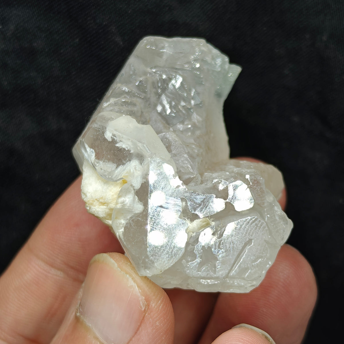 Natural etched terminated morganite crystal 78 grams
