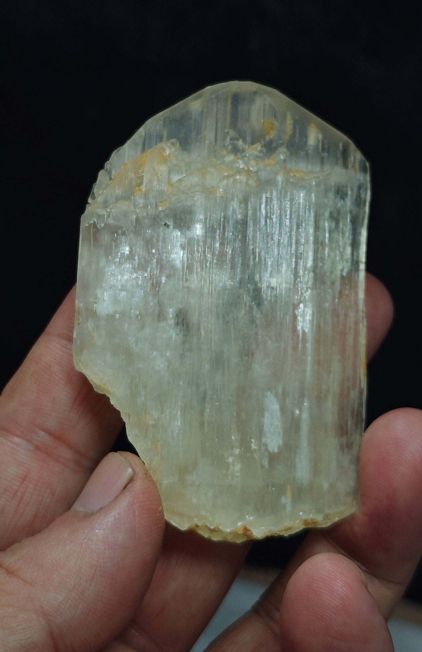 Natural spodumene crystal 105 grams