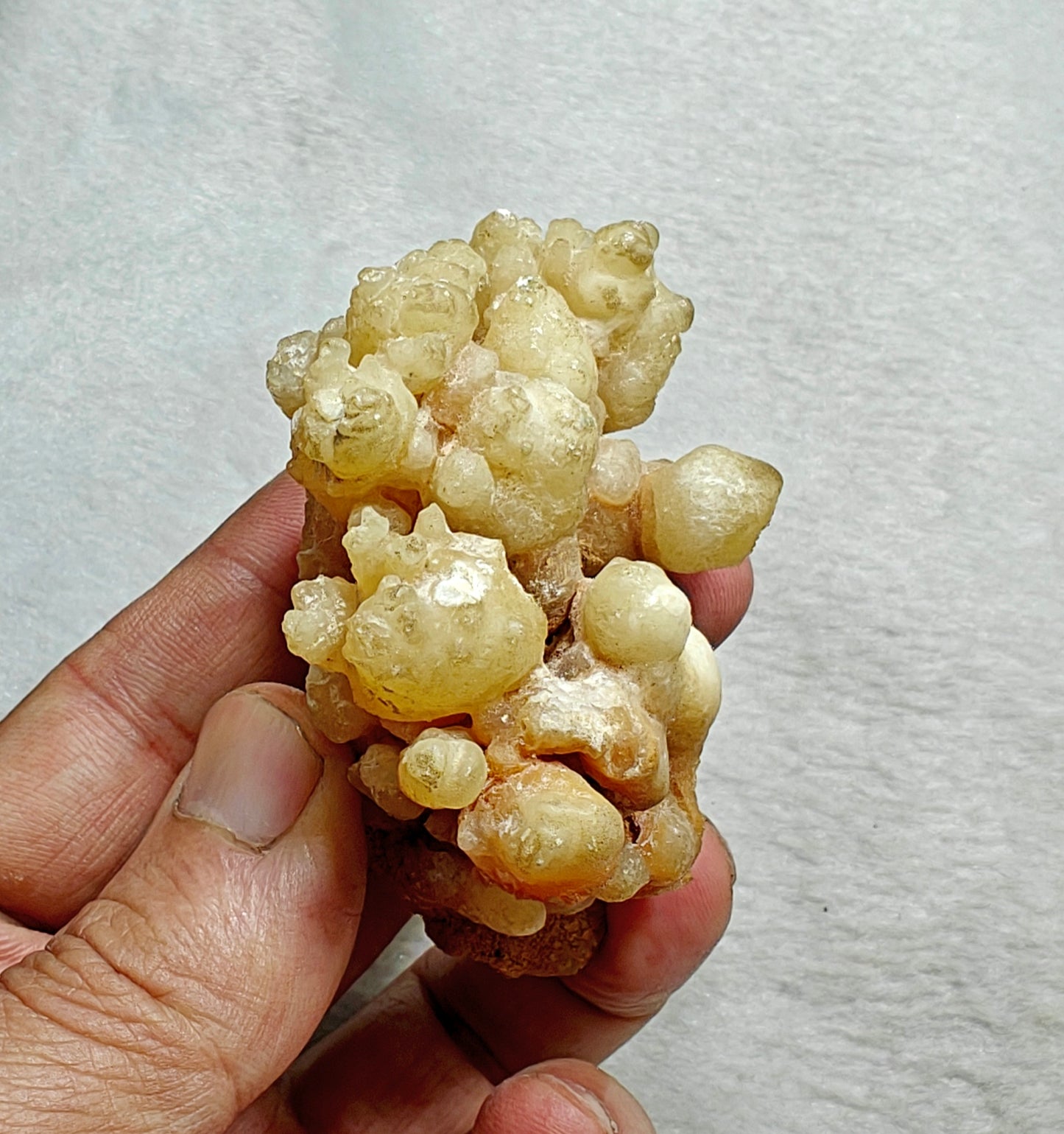 Aragonite flower shape natural terminated crystals 112 grams