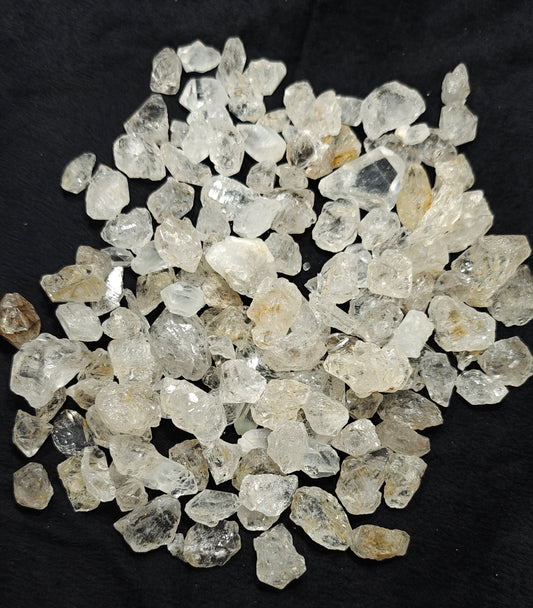 Natural diamond quartz collection 780 grams