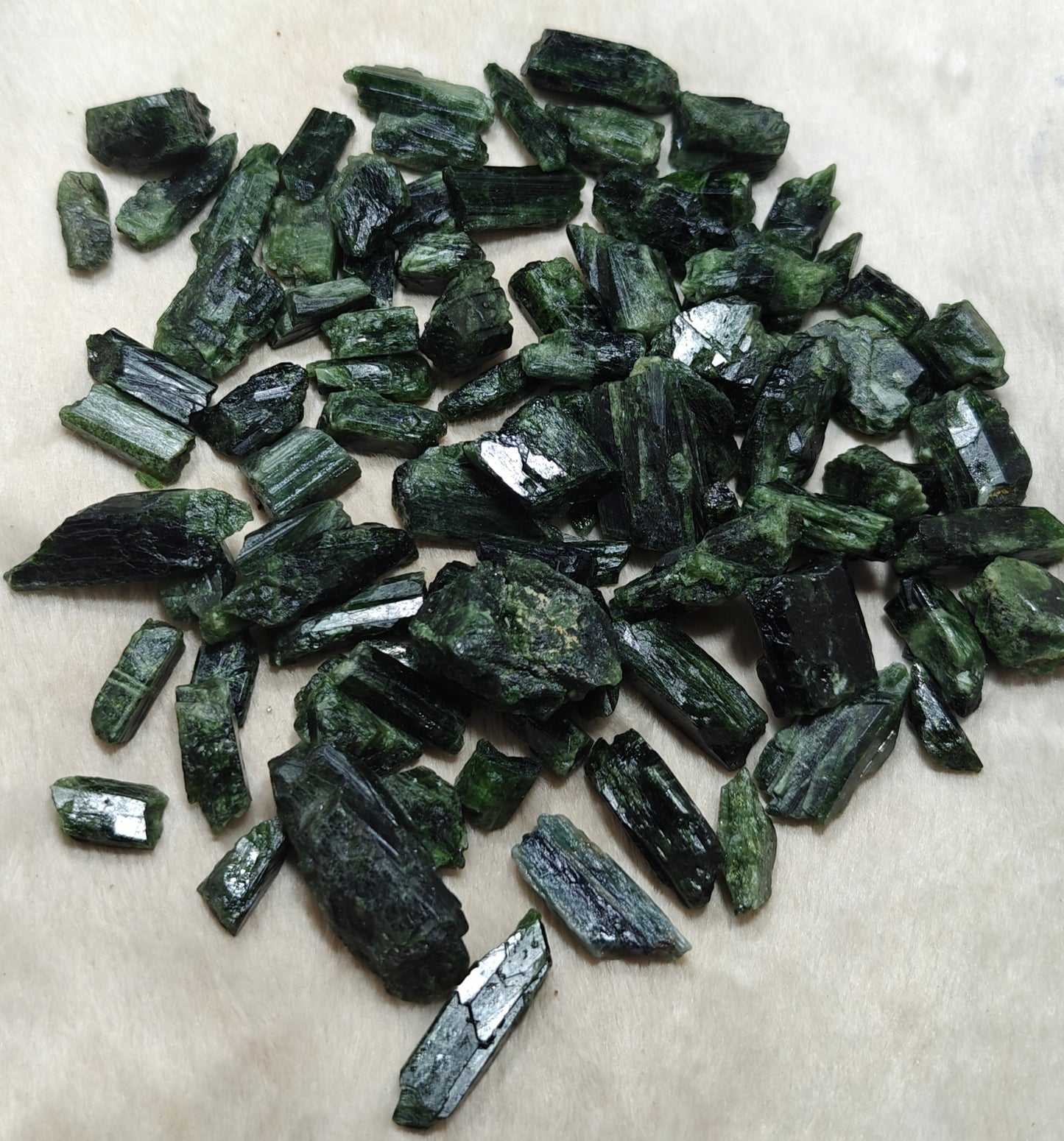 Natural diopside crystals 500 grams