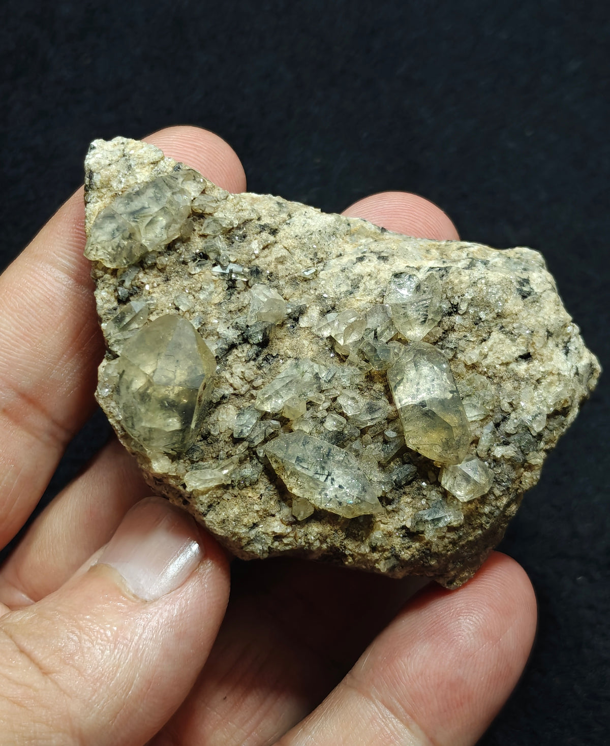 aegirine included Quartz Crystals cluster 95 grams