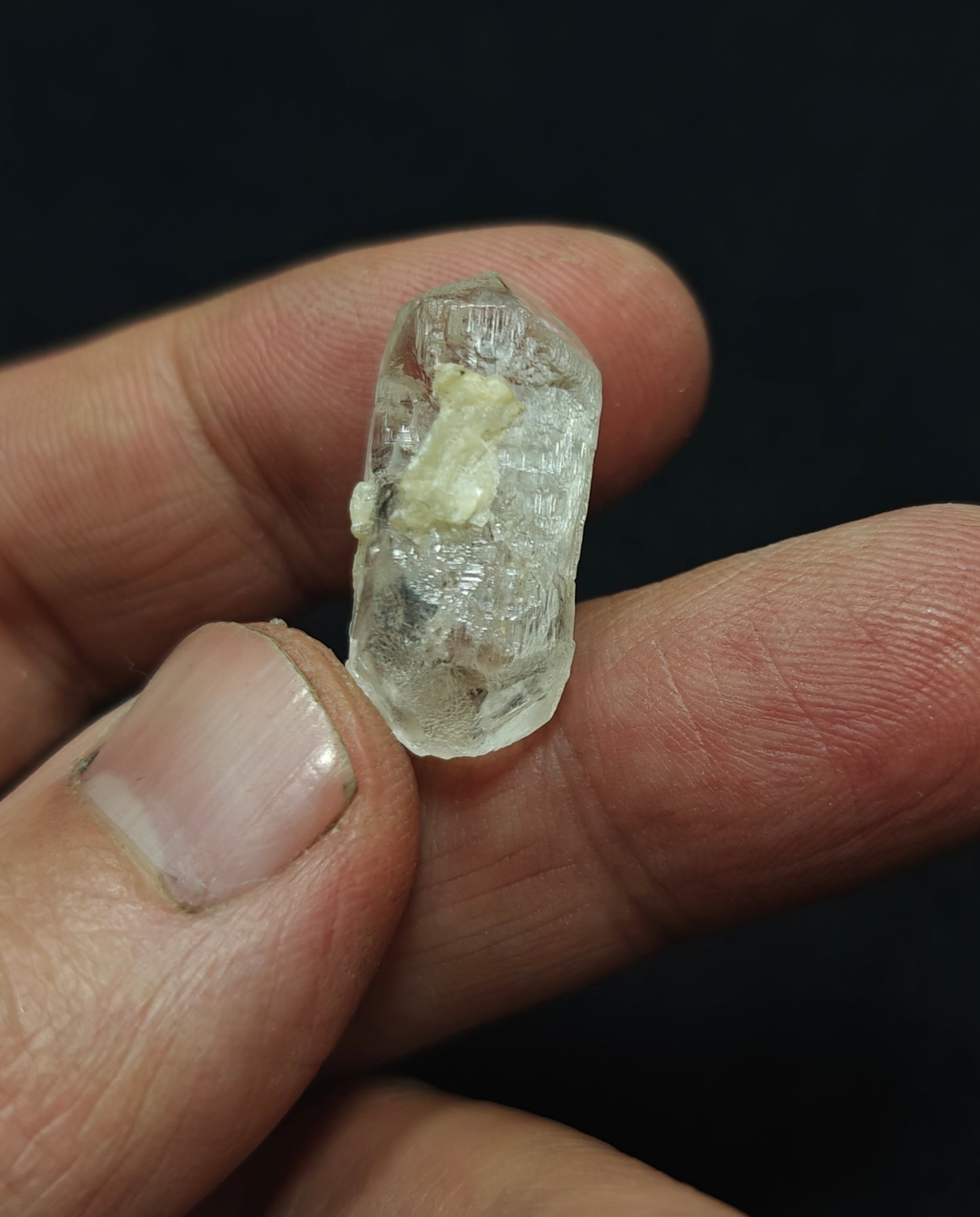 Double terminated topaz crystal