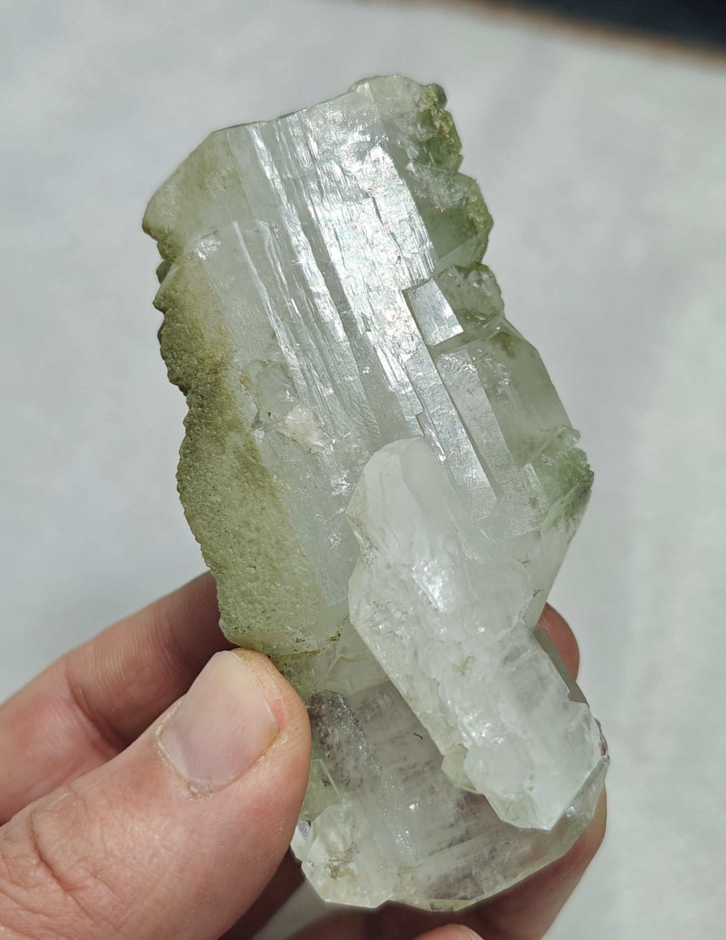 Faden/Chlorite Quartz Crystal 127 grams