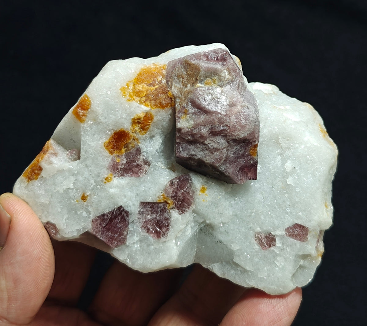 Natural fluorescent spinel specimen 364 grams