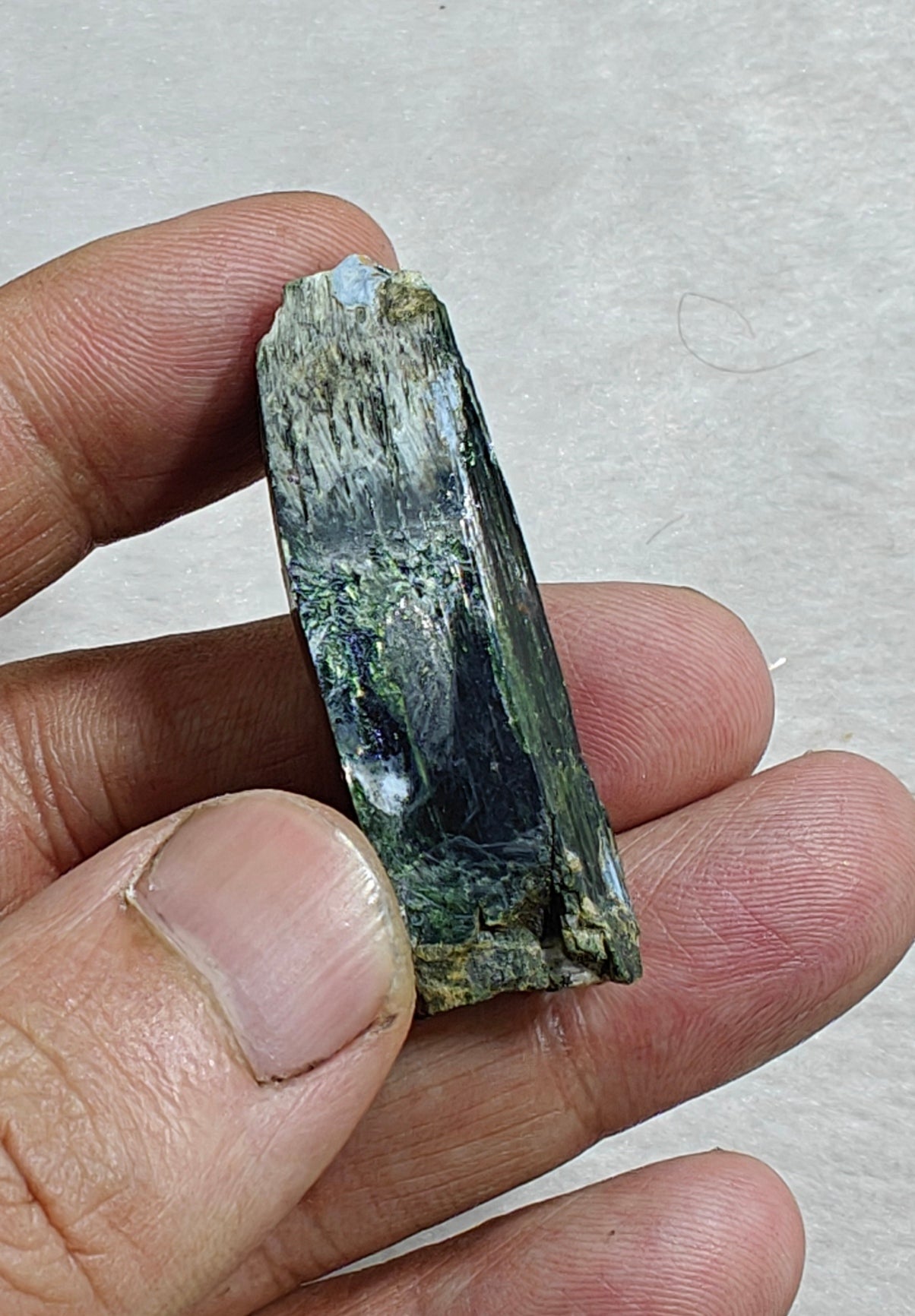 Natural aegirine crystal 21 grams