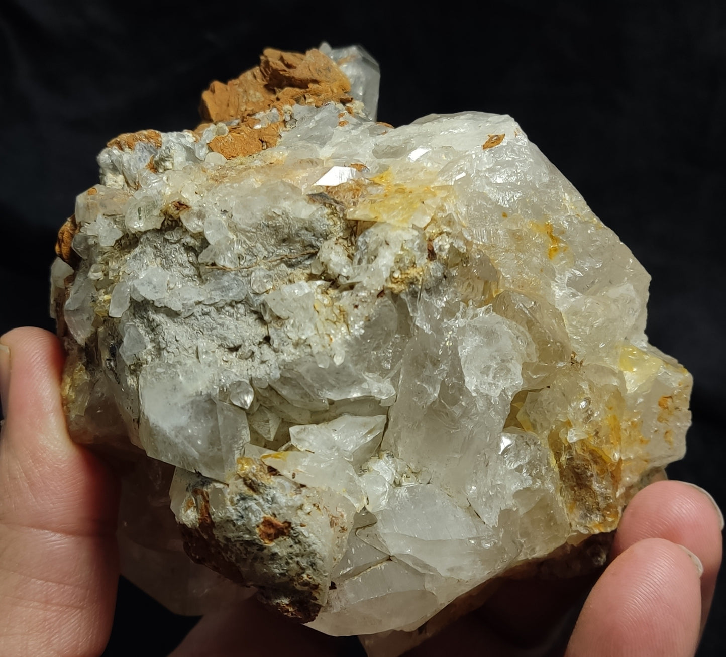 Natural terminated Quartz Specimen with Siderite 762 grams