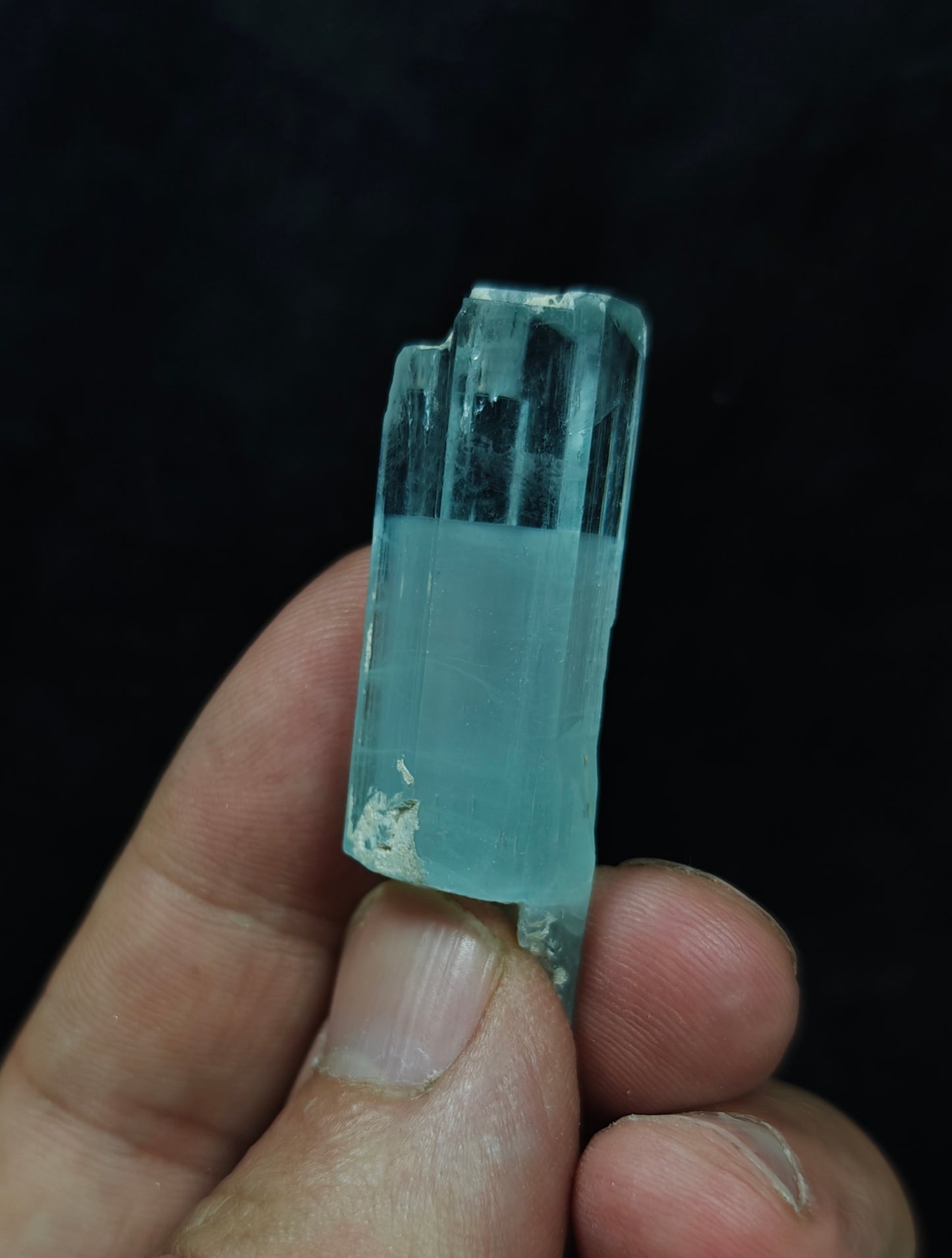 Natural terminated Aquamarine crystal 16 grams