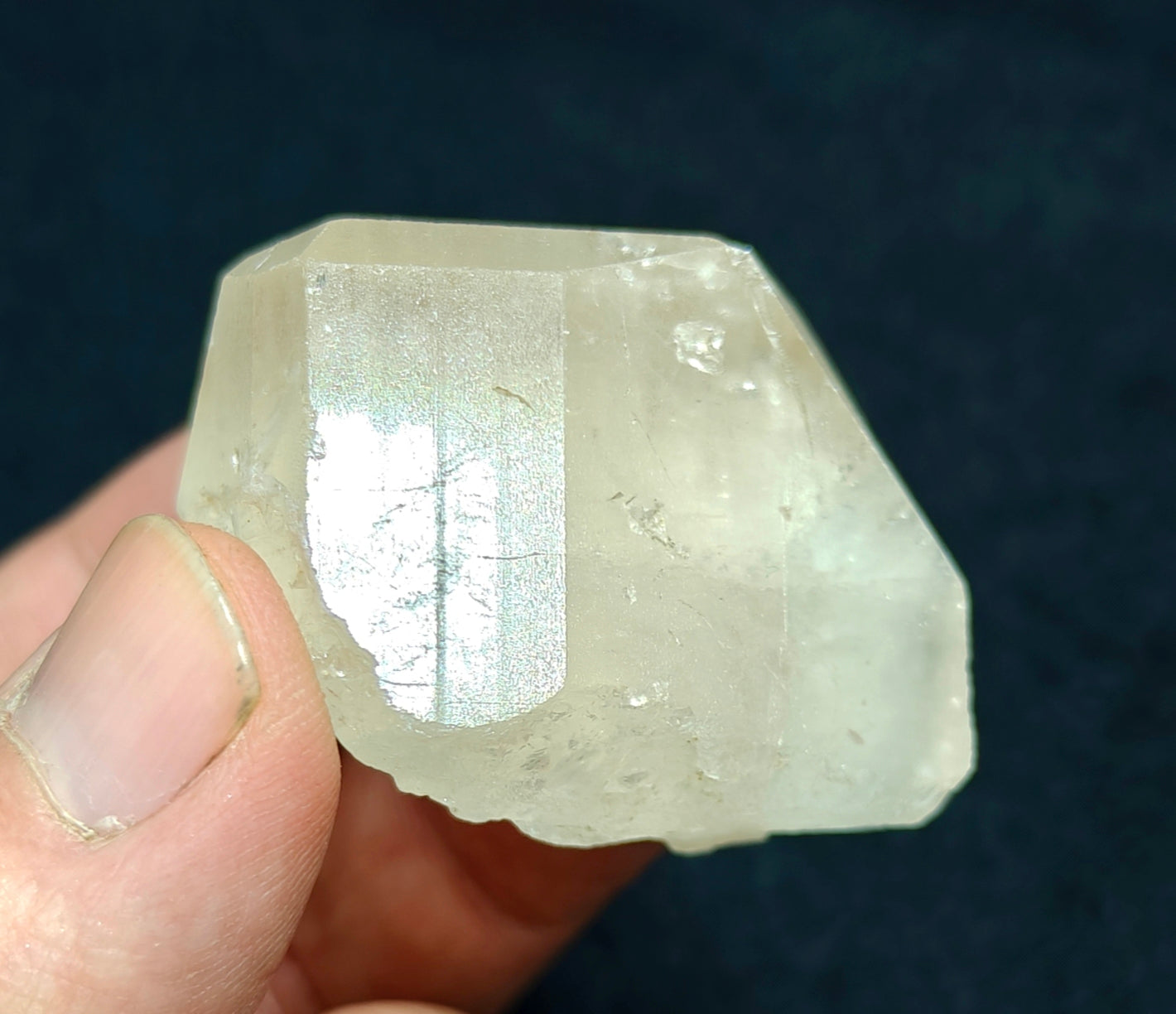 Single beautiful Terminated Topaz crystal 64 grams