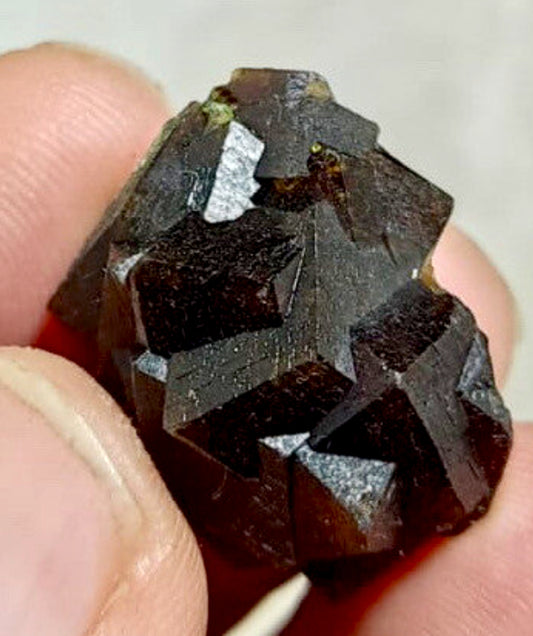 ASM: Andradite Garnets Cluster 14 Grams