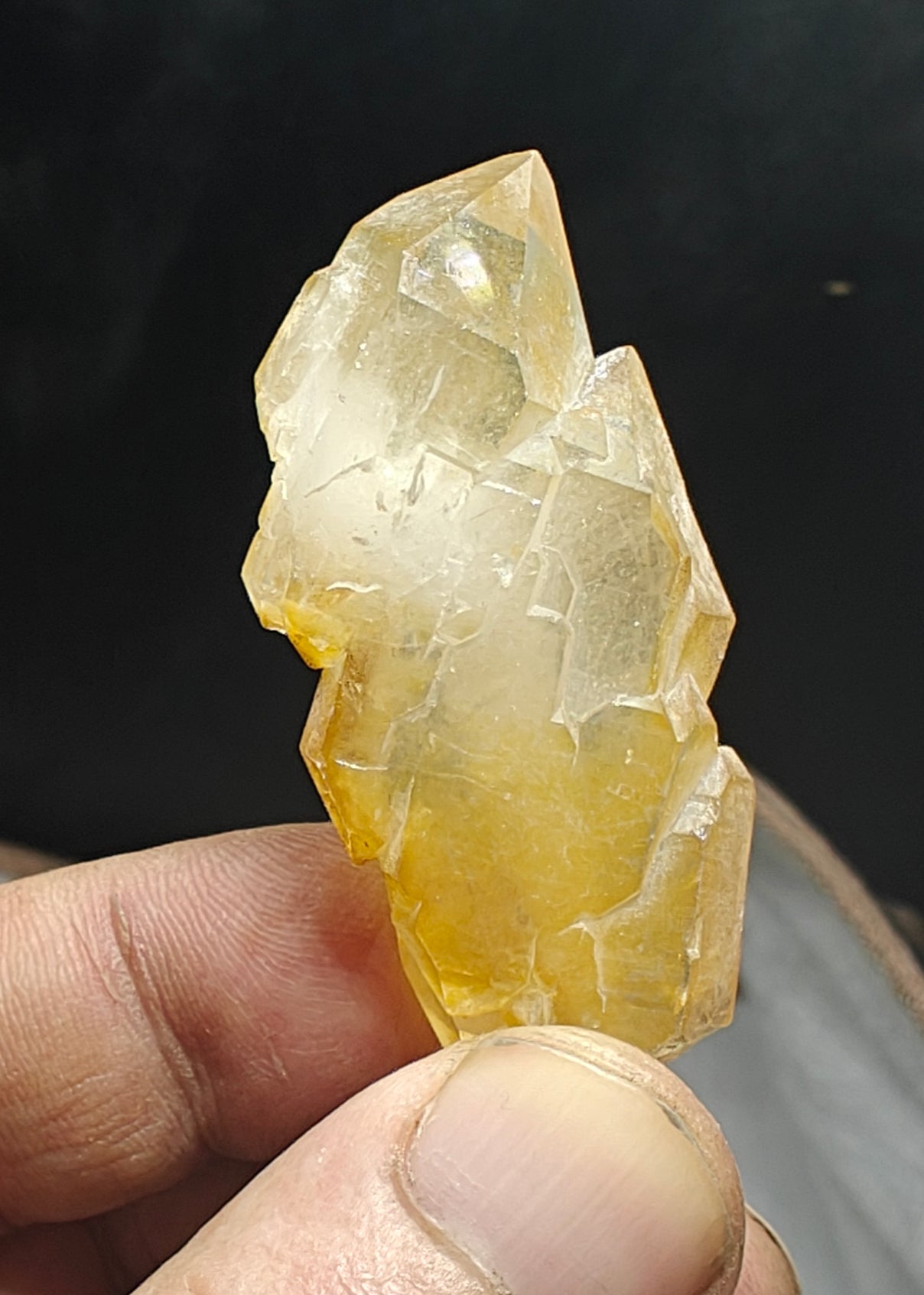 Natural iron included yellow faden quartz 24 grams