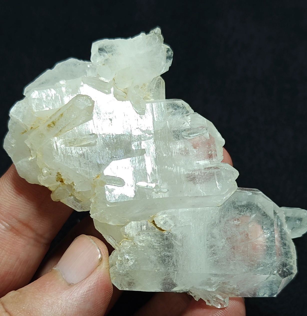 Single beautiful terminated Faden Quartz crystals specimen 83 grams