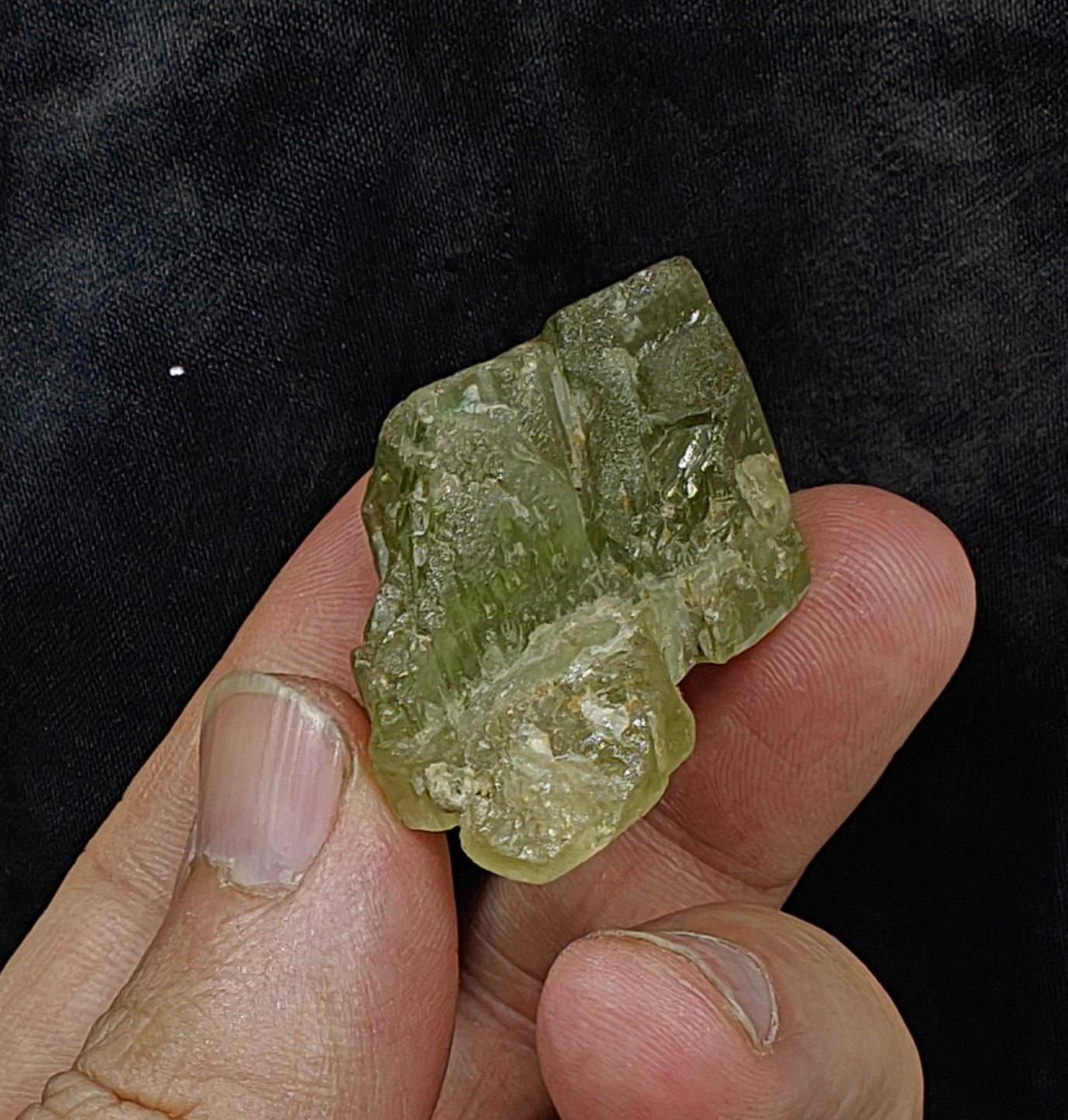 Green crystal specimen of spodumene variety triphane 34 grams