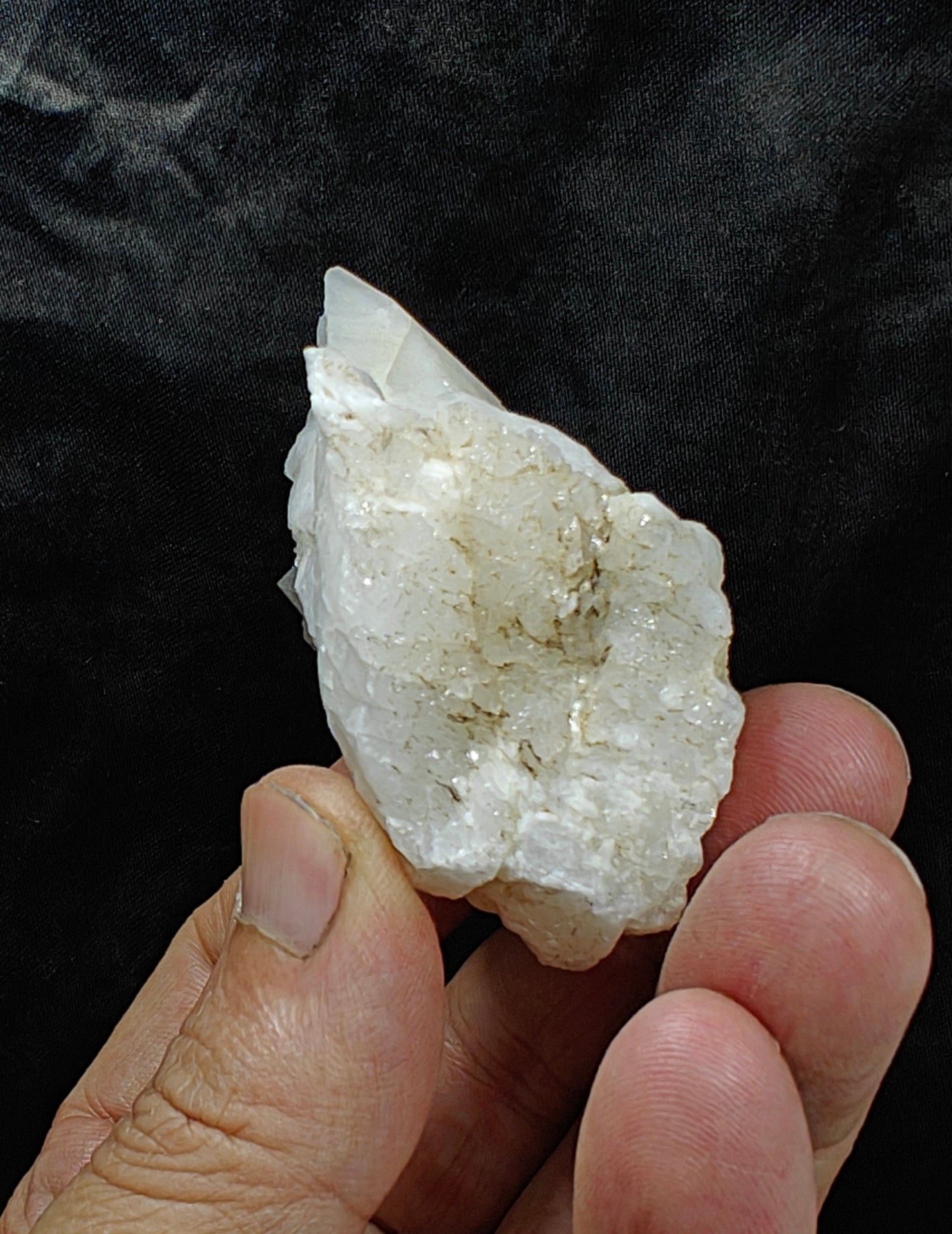Natural Quartz Crystal 122 grams