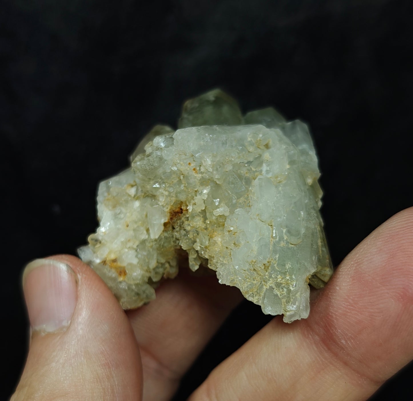 Natural chlorite quartz crystal 40 grams