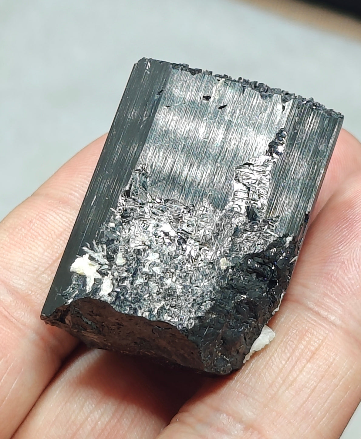 An Amazing terminated Natural schorl crystal 69 grams