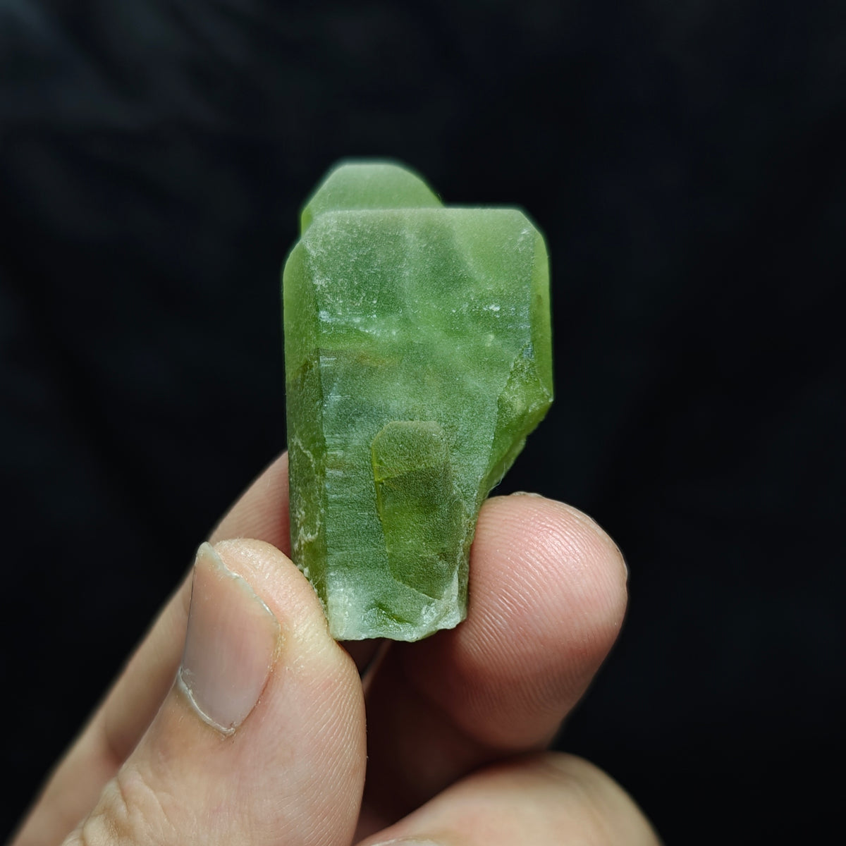 天然ペリドット原石 23g
