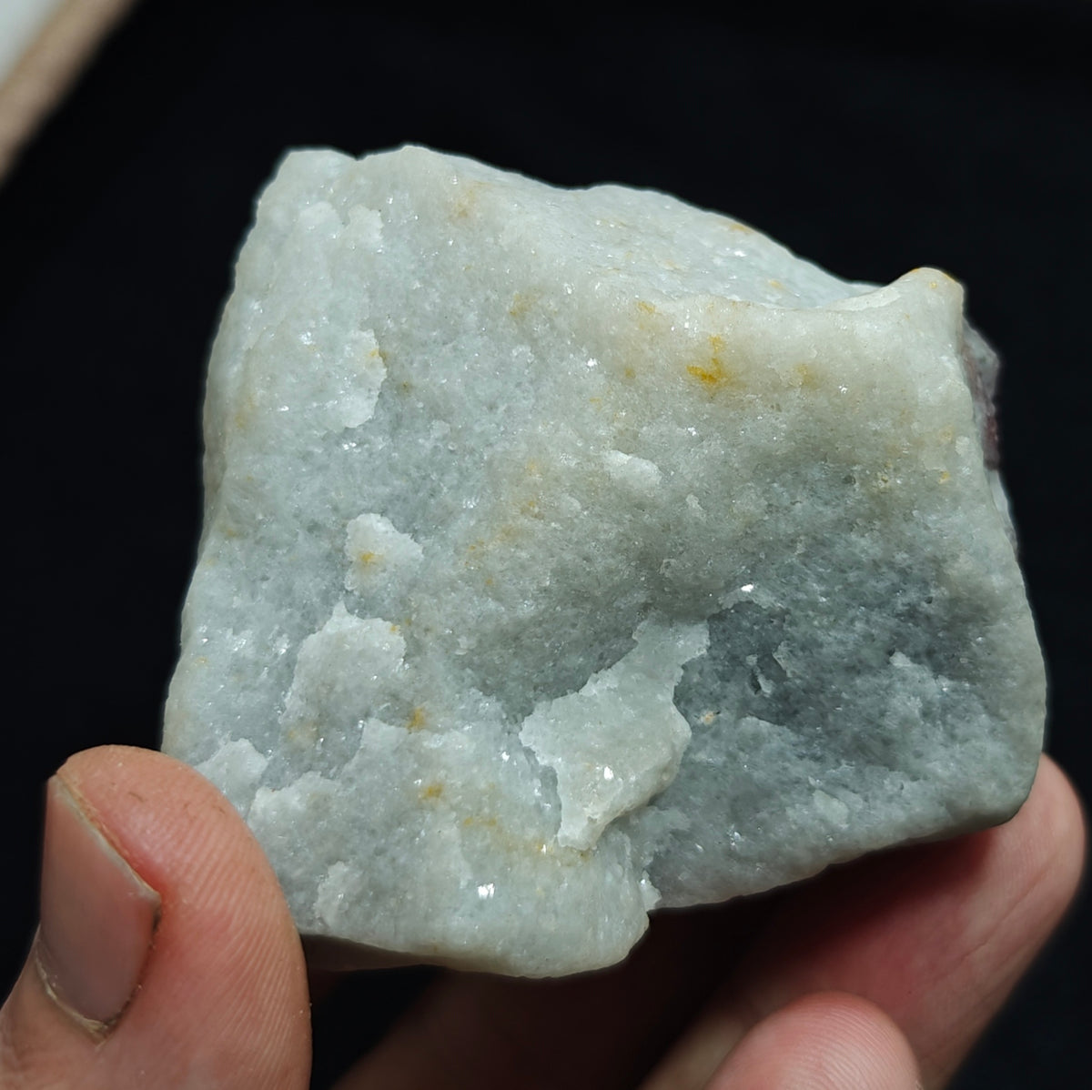 Natural fluorescent spinel specimen 294 grams