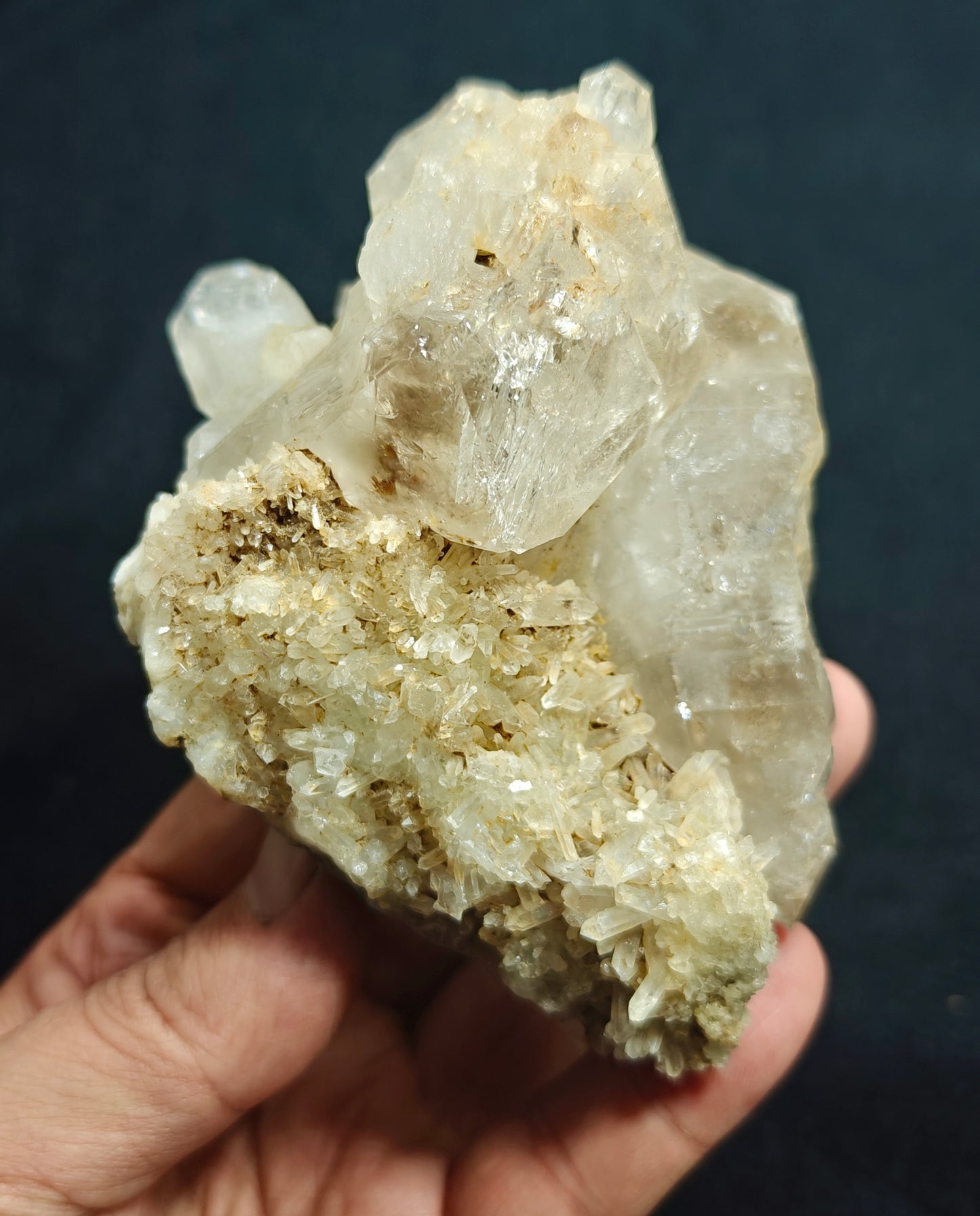 Beautiful specimen of DT fenster Quartz Crystal on matrix 508 grams