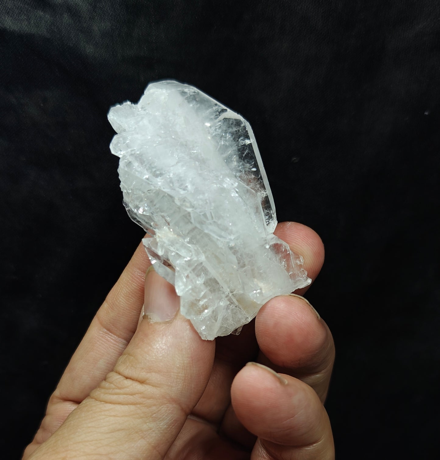 Faden Quartz crystals specimen 44 grams