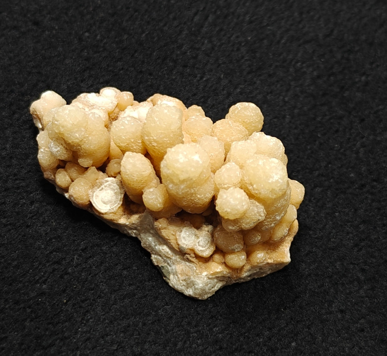 aragonite flower shape natural terminated crystals 61 grams