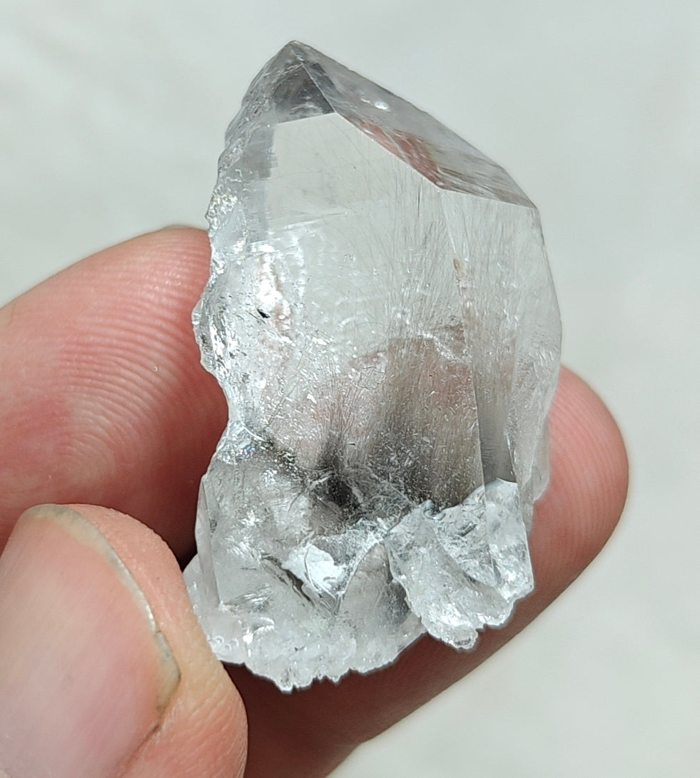 Single beautiful brookite included Quartz Crystal 17 grams