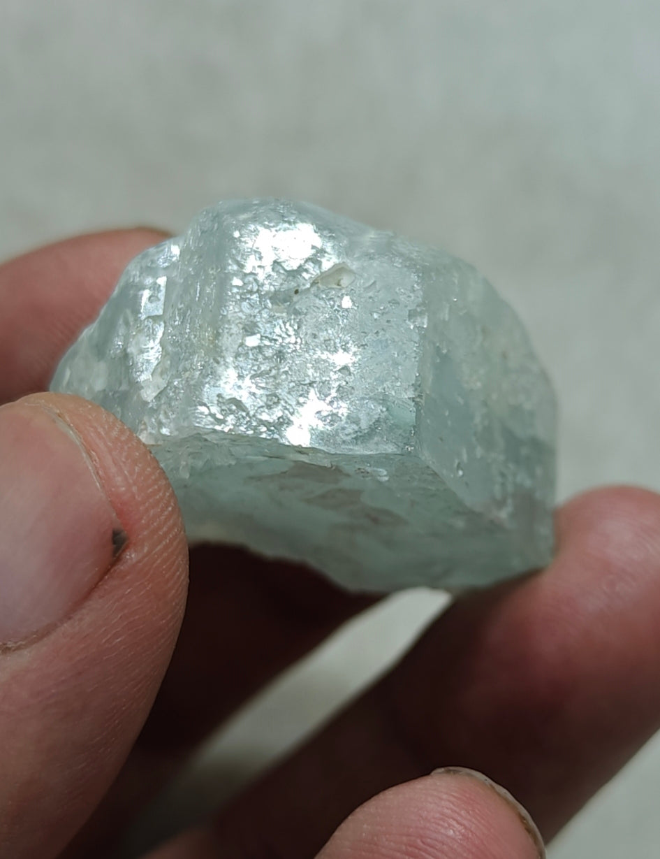 Lightly etched aquamarine crystal 35 grams