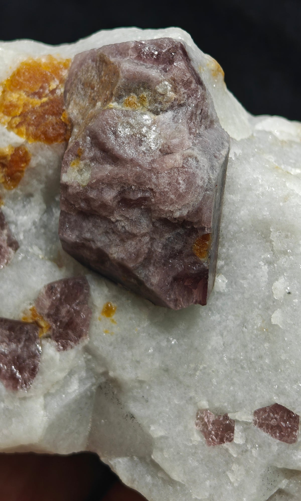 Natural fluorescent spinel specimen 364 grams