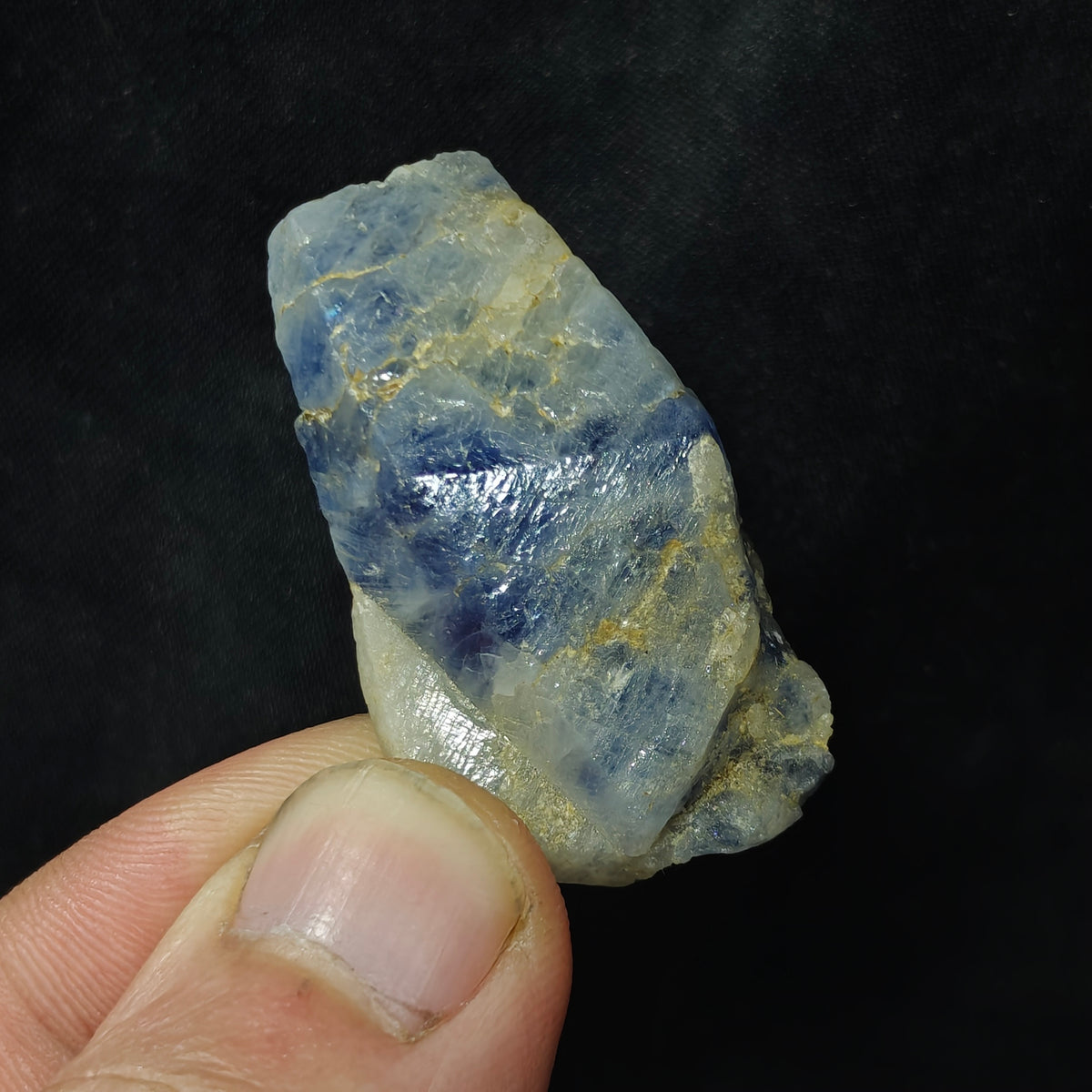 Natural Terminated blue sapphire crystal with some matrix 24 grams