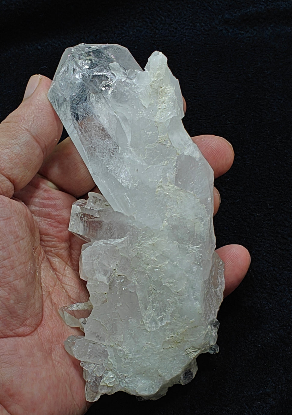 Quartz crystals cluster 378 grams