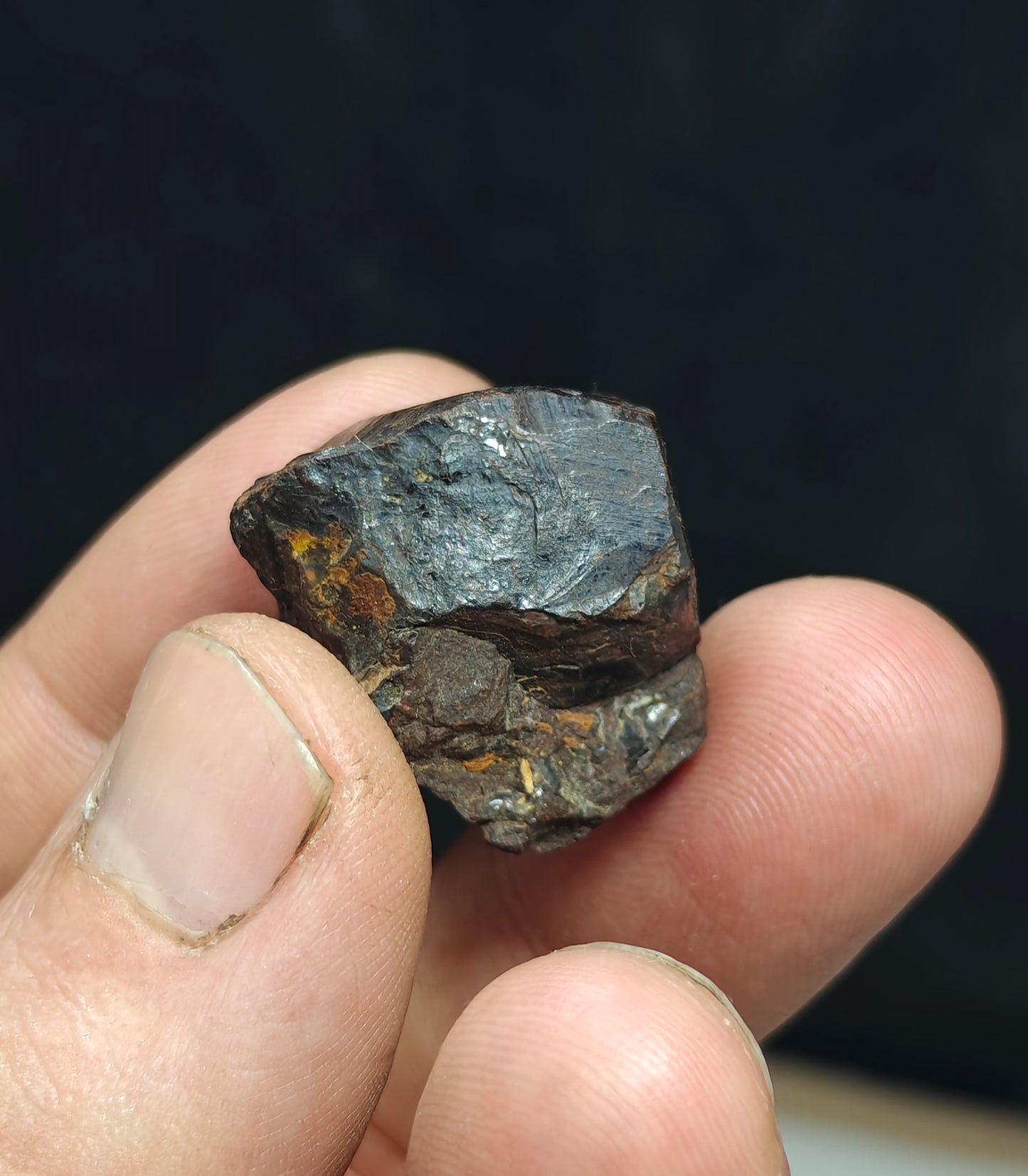 Natural mangano rare tantalite 24 grams
