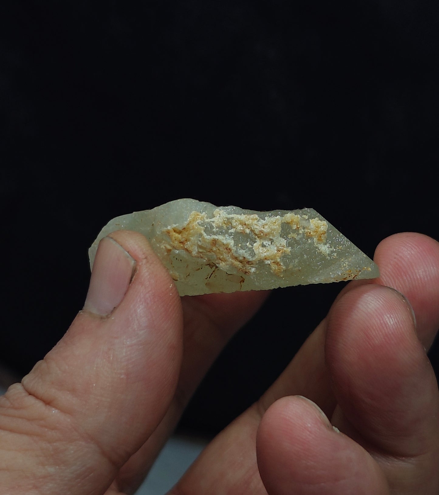 Natural spodumene crystal 105 grams