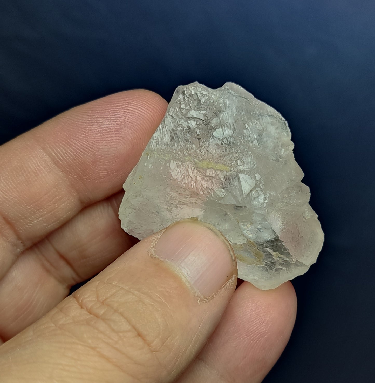 Natural terminated gwindel Quartz crystal 35 grams