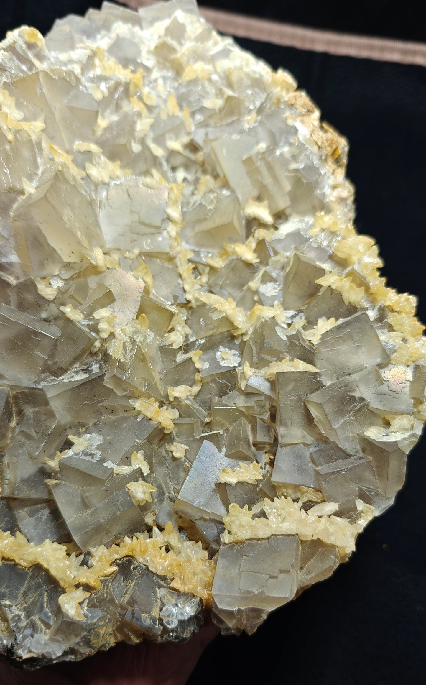 Beautiful Grey Color Fluorite plate with Dogteeth calcite crystals 1580 grams