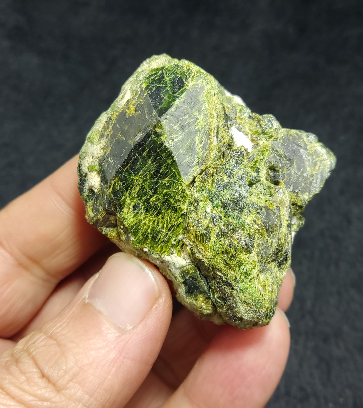 An Aesthetic specimen of garnet variety demantoid crystals on Matrix 117 grams