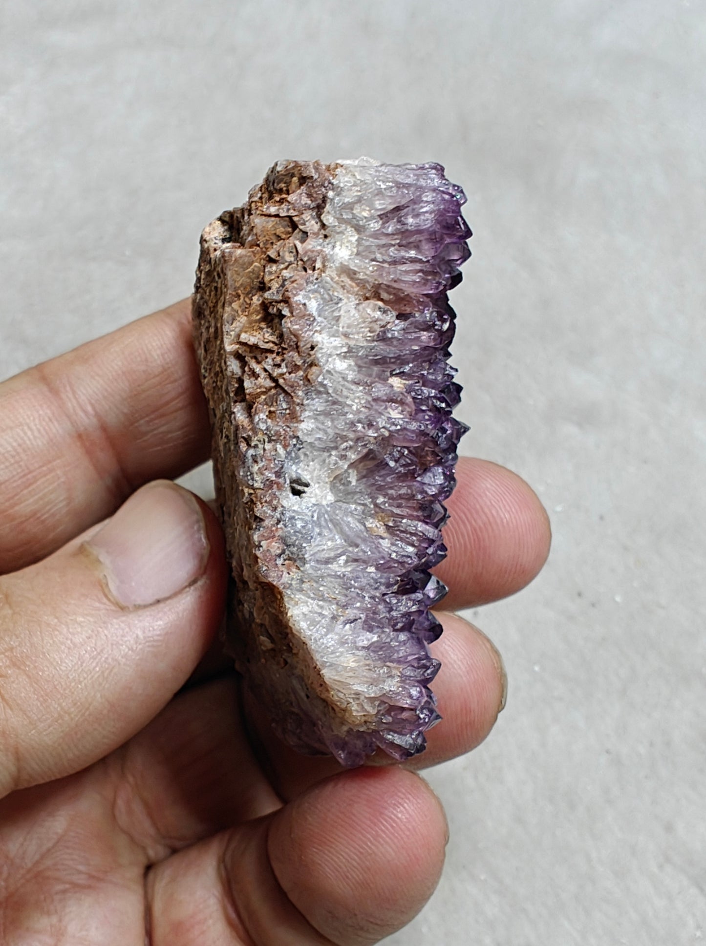 Drusy Amethyst crystals Cluster 89 grams