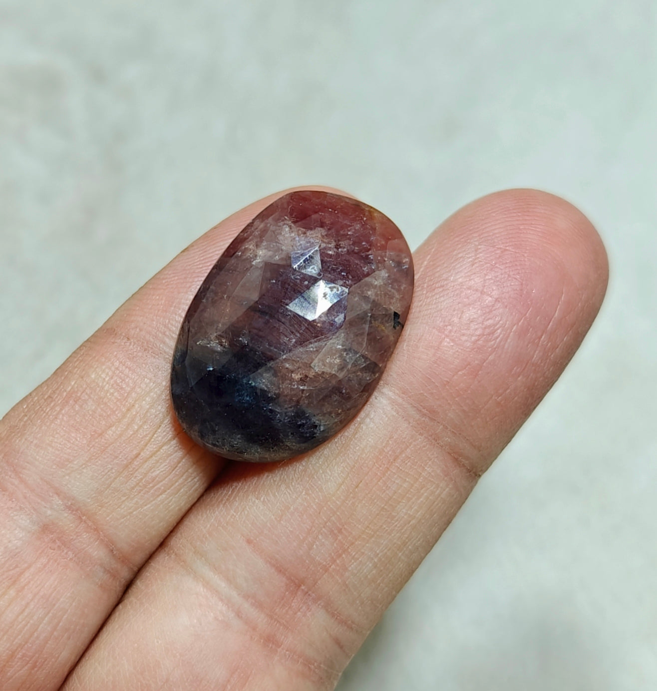Single beautiful rose cut sapphire gem 42 carats